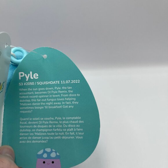 NWT Squishmallow 8" Pyle the Mushroom Clip - Picture 6 of 7